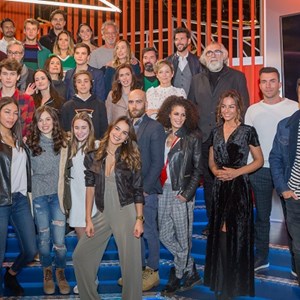 VIDAS OPOSTAS apresentada à imprensa