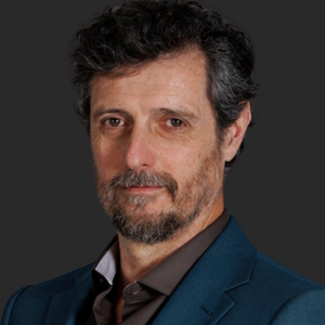 Adriano Carvalho